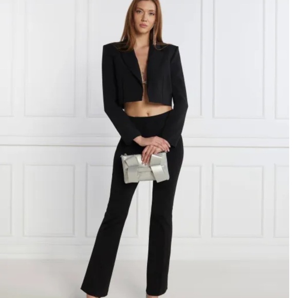 PINKO Aika Bow Flat Leather Crossbody Bag NWT - Picture 7 of 12